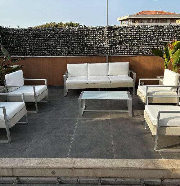 6141bdf7-60b6-4e38-a3b1-de8f5dacc9cb